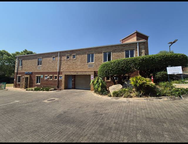 1,500M² OFFICE FOR SALE IN WOODMEAD